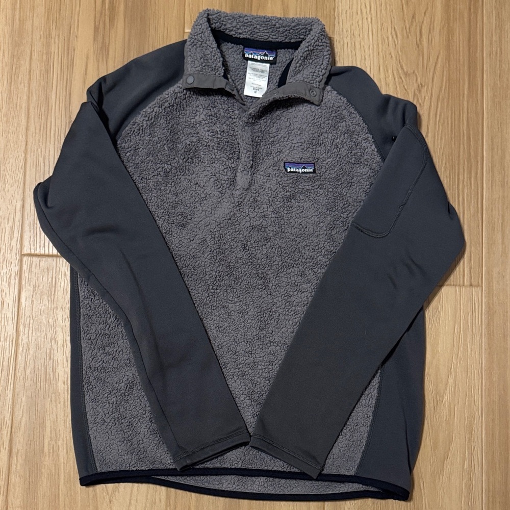 Patagonia Charcoal and Dark Gray Fleece Jacket
